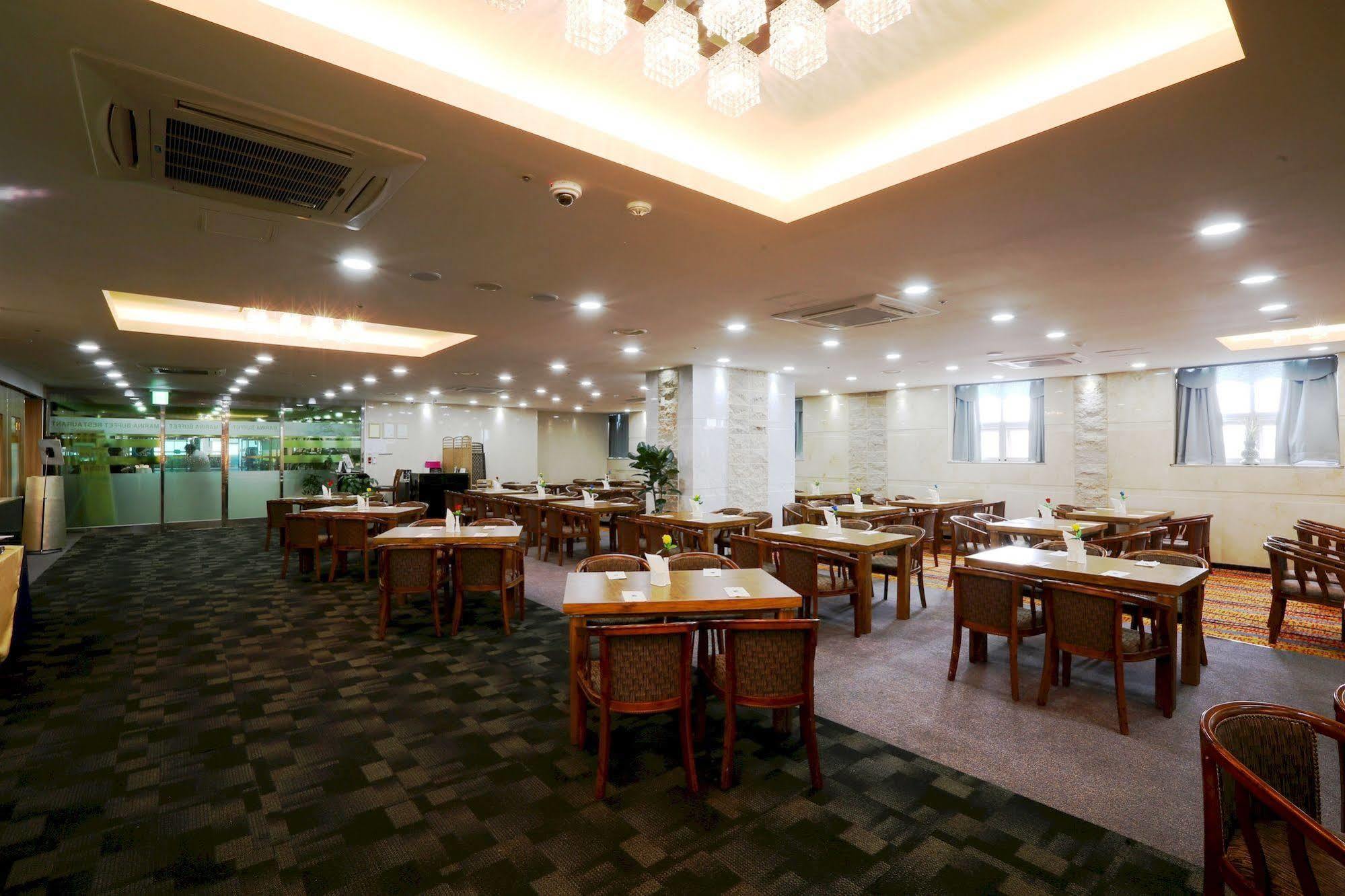 Stellar Marina Hotel Siheung Exterior foto